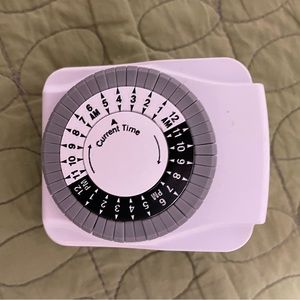Utilitech Timer for Electrical Outlets 24 Hour Indoor Plug-in Automate your home